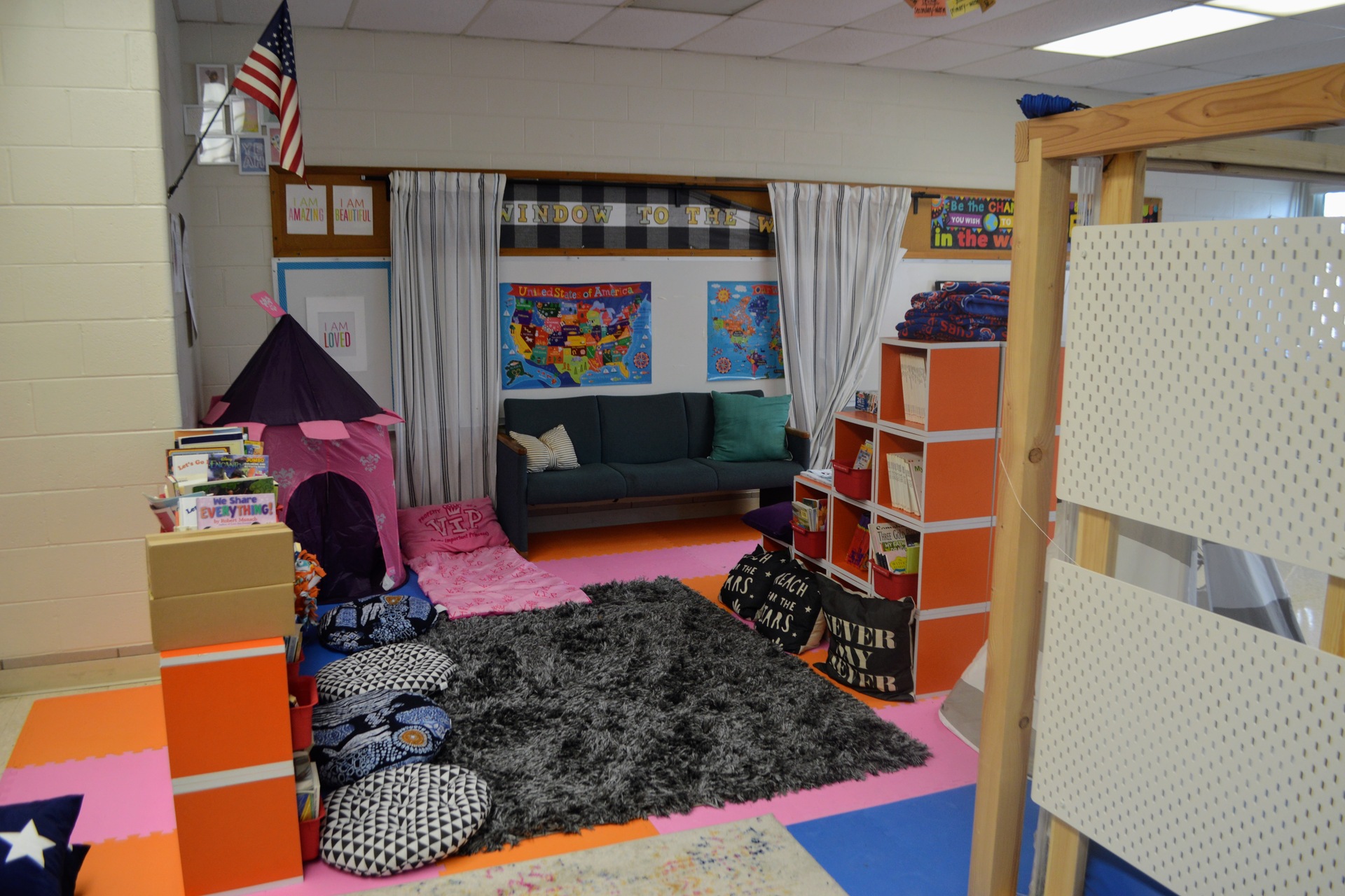 A classroom with comfy couches for students