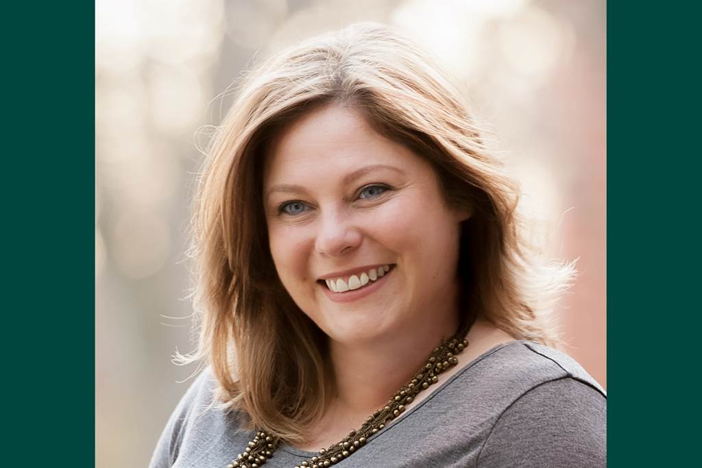 Headshot of Heather Van Benthuysen