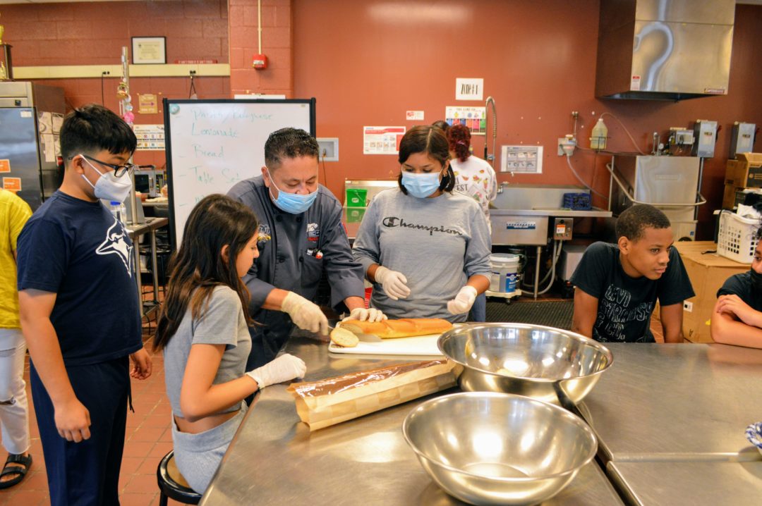 students watching bread steps