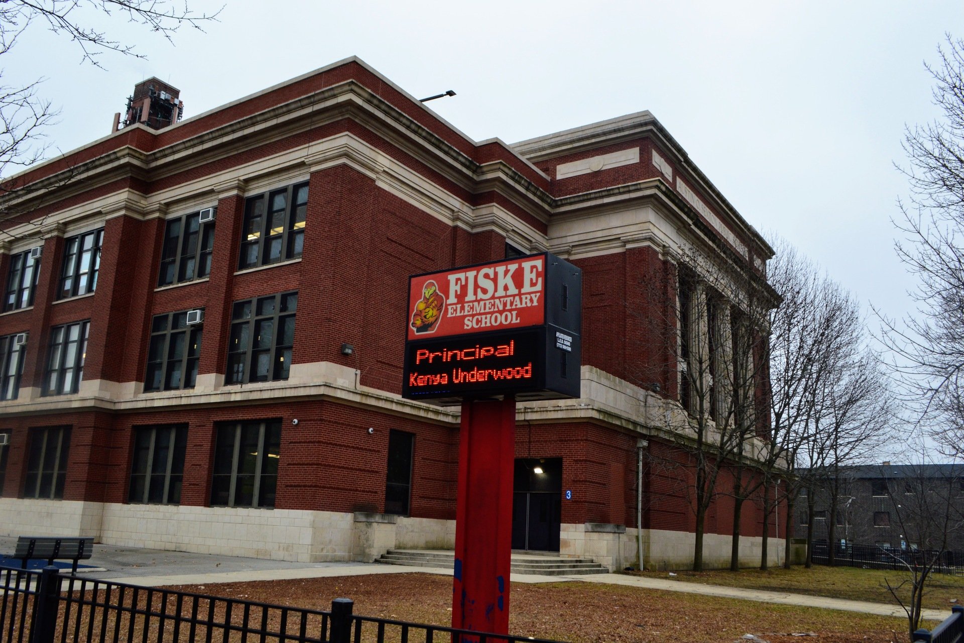 Fiske Elementary School building